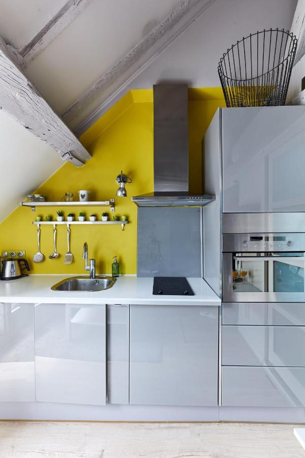 Francs Bourgeois - Le Marais City Apartment Париж Екстериор снимка
