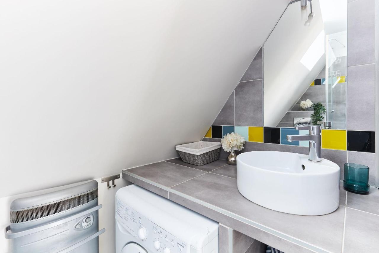 Francs Bourgeois - Le Marais City Apartment Париж Екстериор снимка